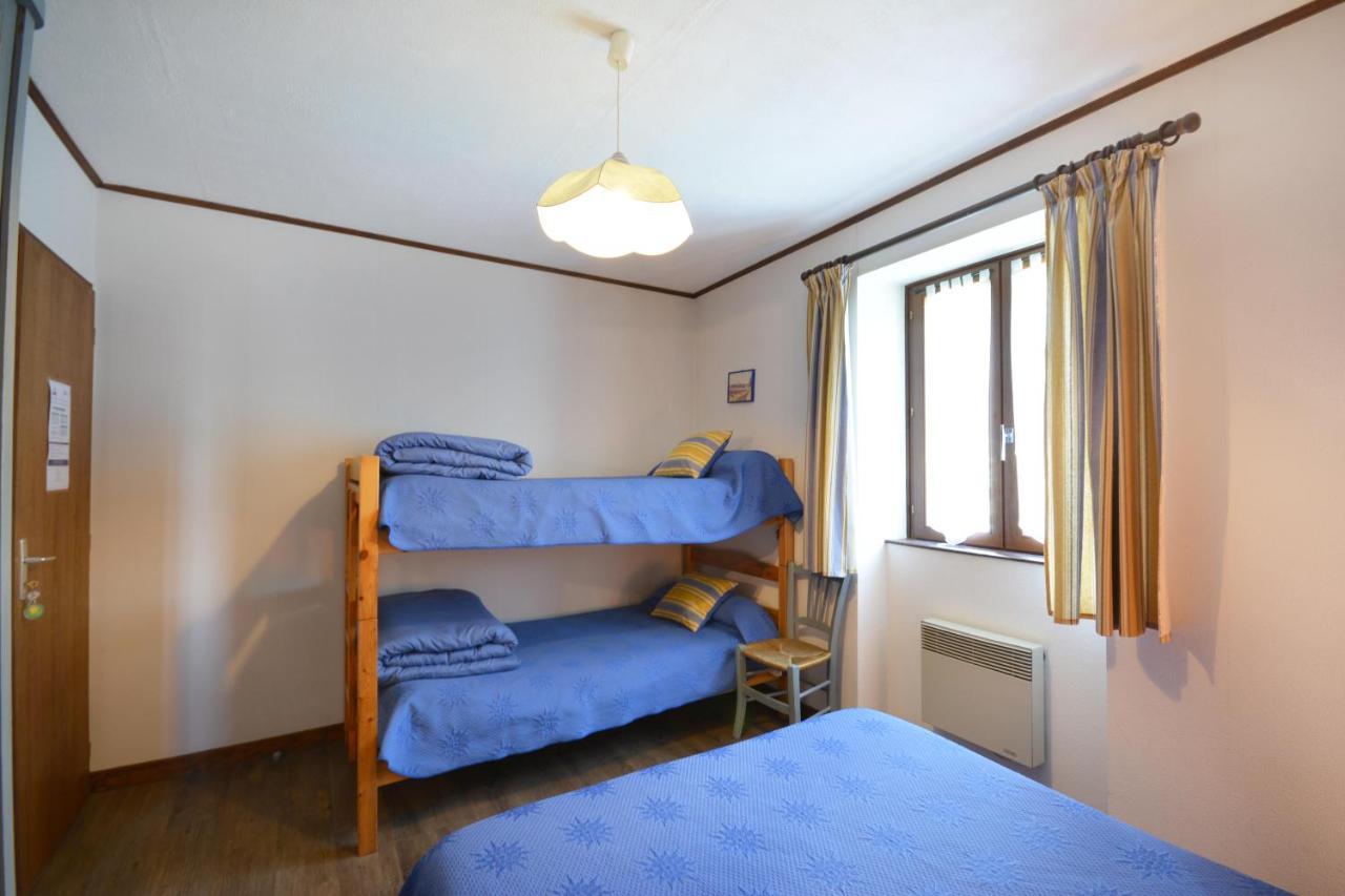 Chambre D'Hotes Au Vieux Chene Grillon Zewnętrze zdjęcie