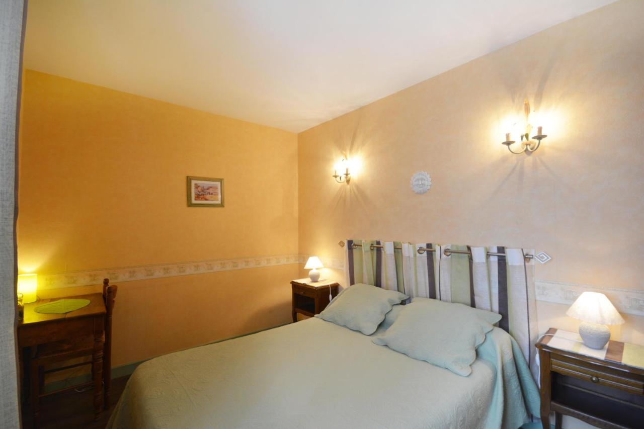 Chambre D'Hotes Au Vieux Chene Grillon Zewnętrze zdjęcie