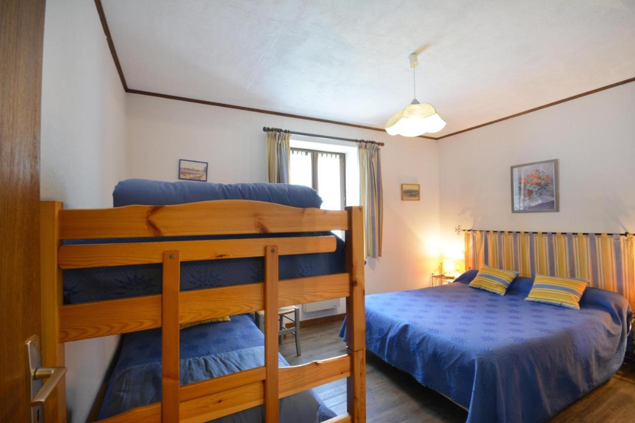Chambre D'Hotes Au Vieux Chene Grillon Zewnętrze zdjęcie